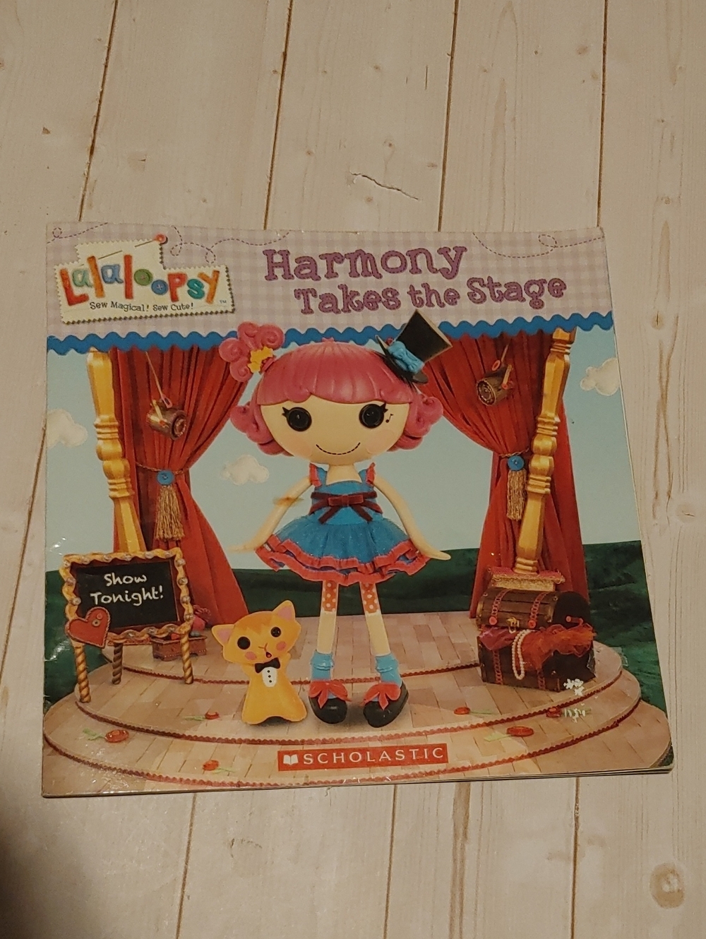 Lalaloopst Harmony Takes The Stage Green Dot Easy Reader Book Learners